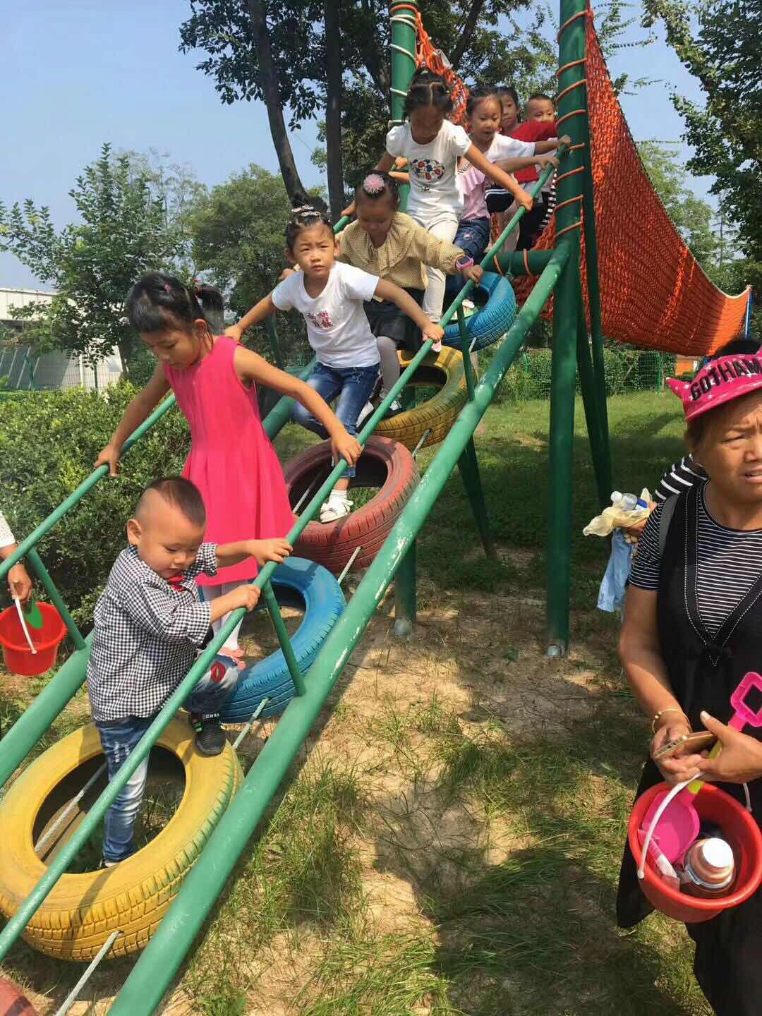 无动力攀岩