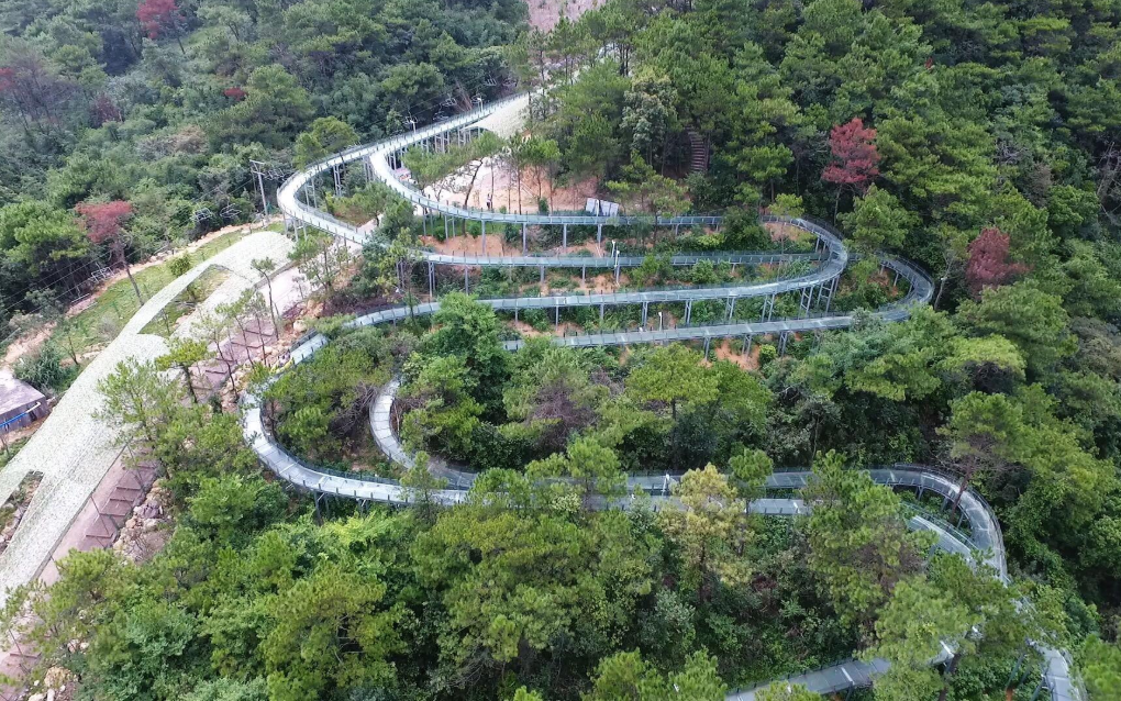 玻璃吊桥
